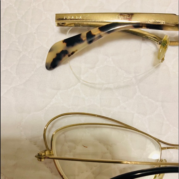 Prada eyeglasses - Picture 4 of 8